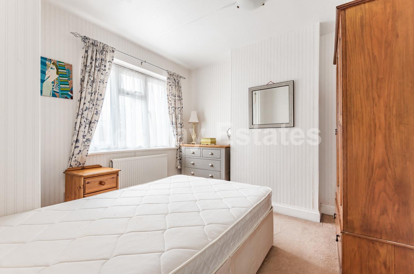 Mount Grove, Edgware